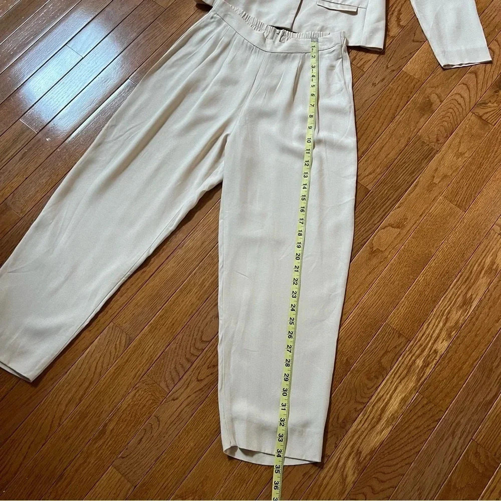DaniMax Loi Snyder Women Vtg Suits sz 4/P Satin Beige Blazer Pleated Y2K Formal - Picture 14 of 17